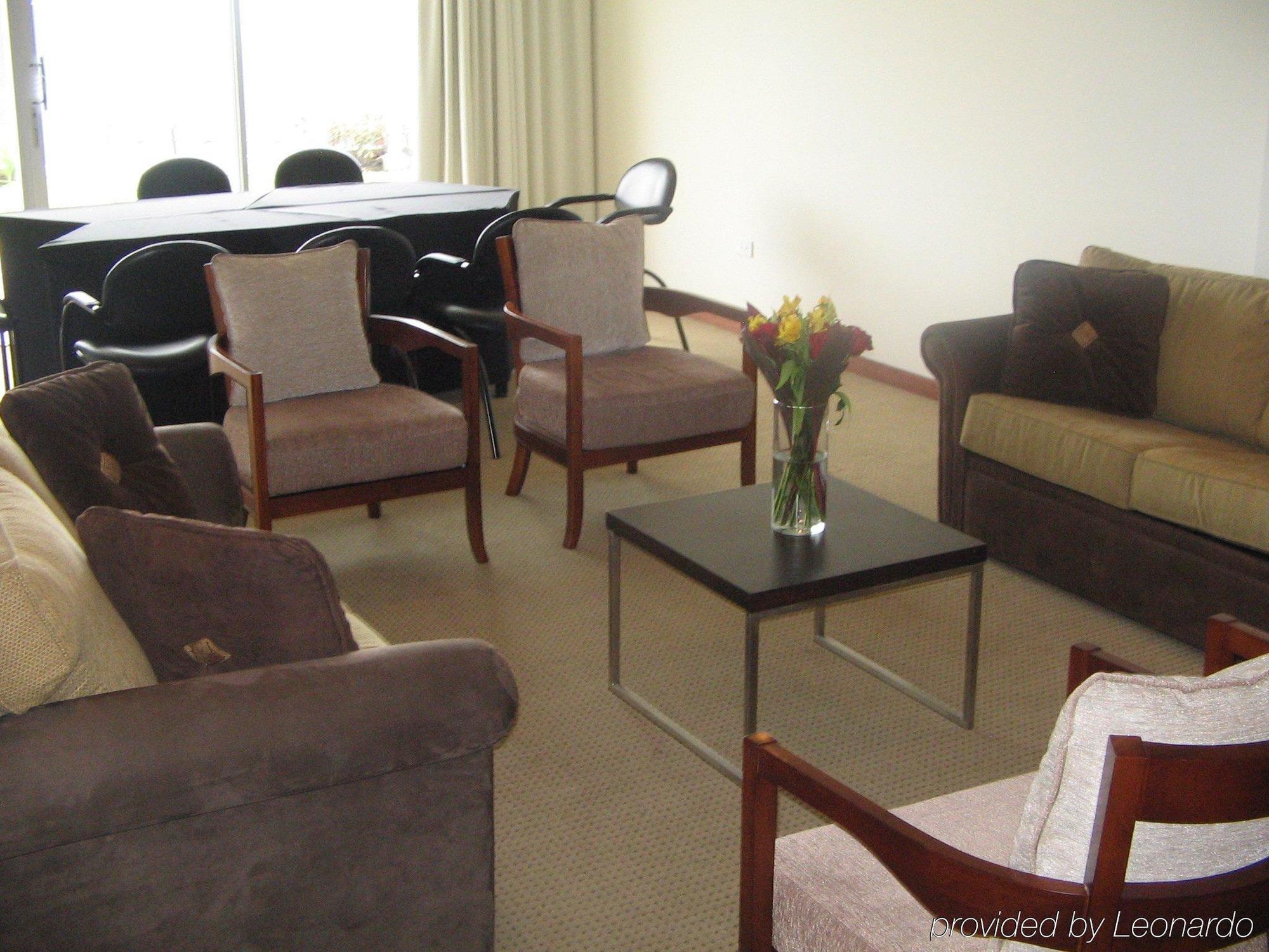 Stubel & Cafe Hotel 4*